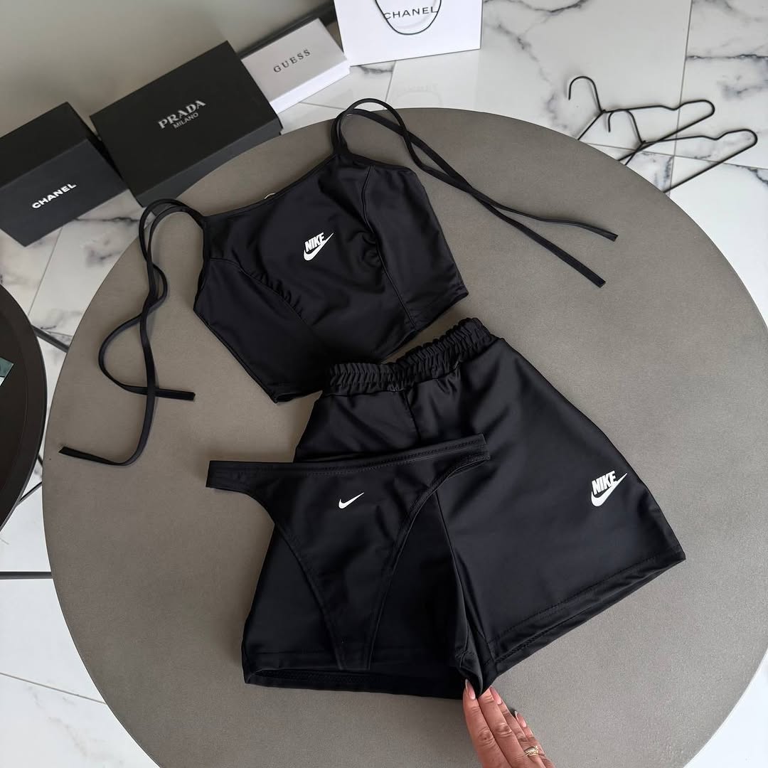 Athletic Comfort 3'lü Crop & Şort Seti